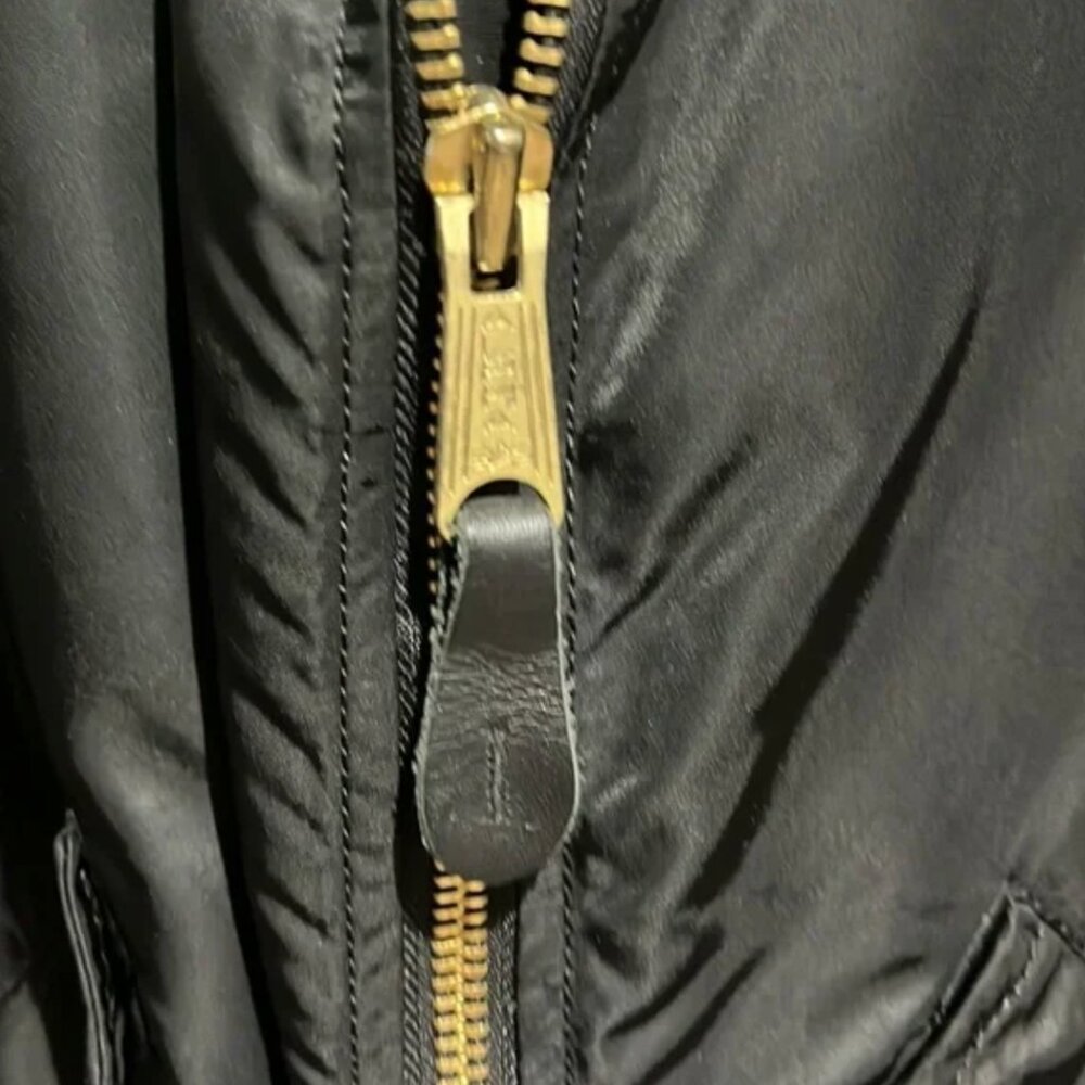 Alpha Industries 😍 Black Bomber Jacket With Hood Size S - Picture 7 of 11